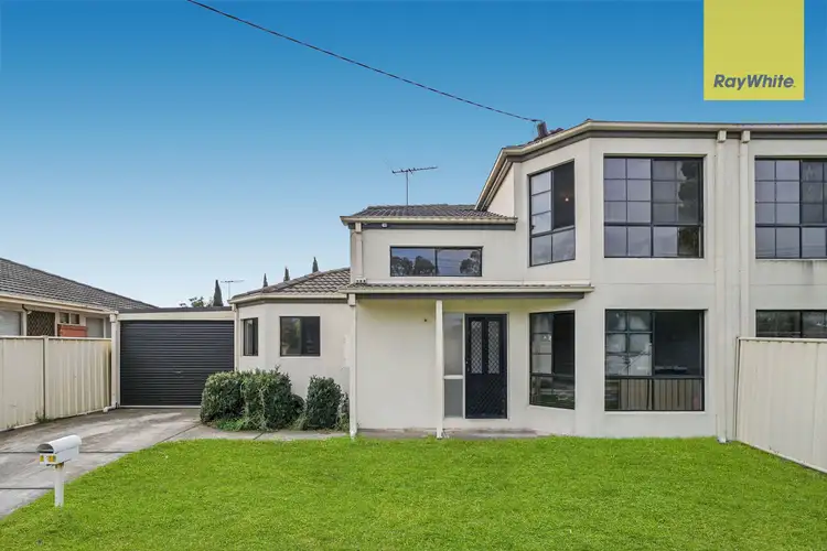 1/18 Dominic Parade, Melton VIC 3337