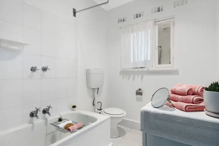 Fourth view of Homely apartment listing, 8/8 Cromwell Road, South Yarra VIC 3141
