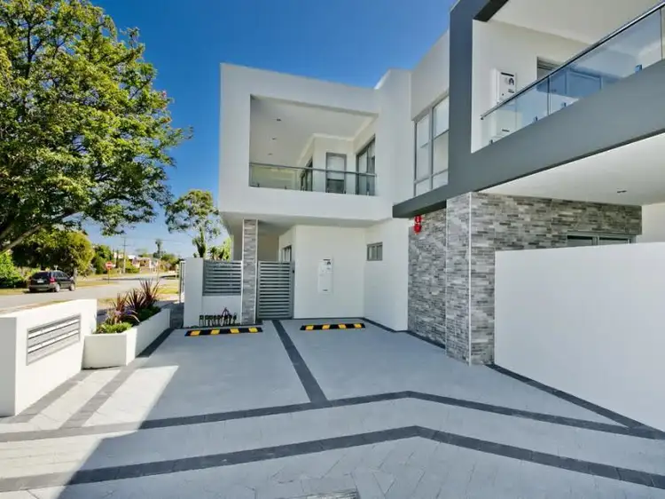 Main view of Homely house listing, 8/32 Pollard Street, Glendalough WA 6016