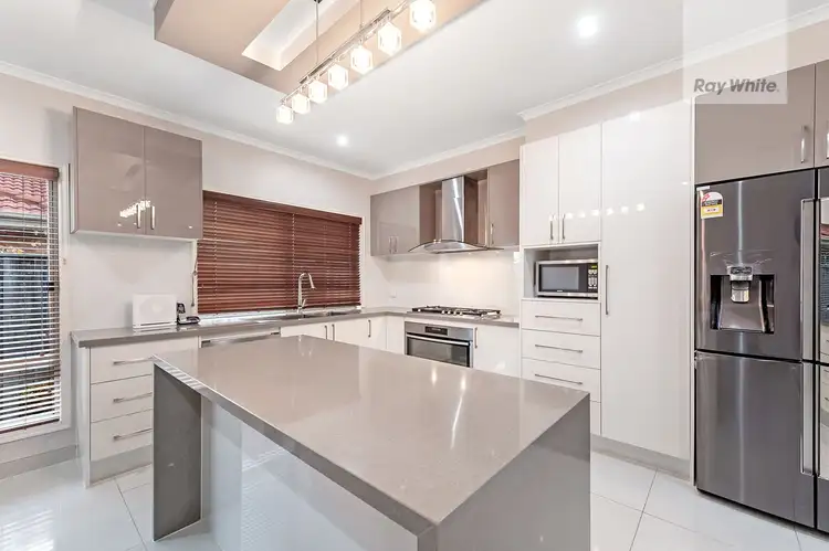 Fifth view of Homely house listing, 5 Northstead Way, Craigieburn VIC 3064