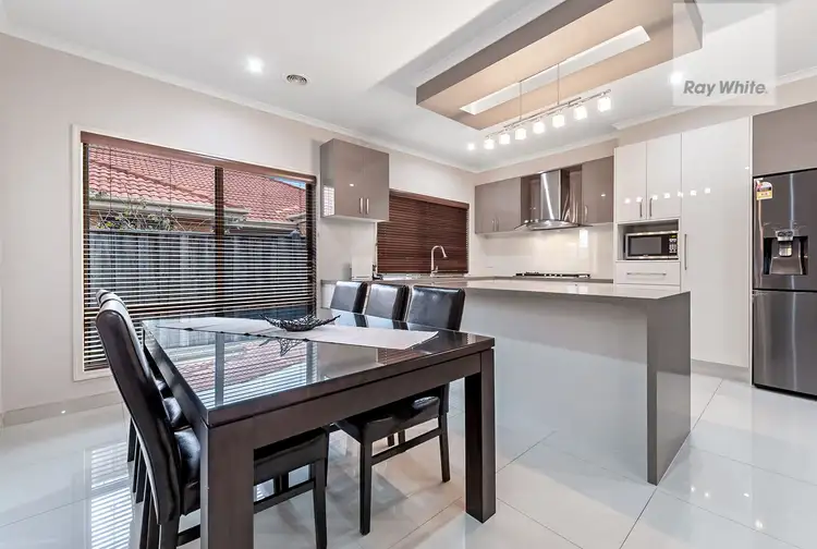 Sixth view of Homely house listing, 5 Northstead Way, Craigieburn VIC 3064