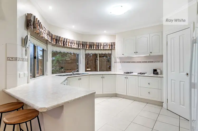Fifth view of Homely house listing, 7 Crestmont Terrace, Craigieburn VIC 3064