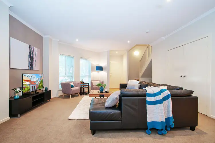 81/13-15 Hewish Road, Croydon VIC 3136