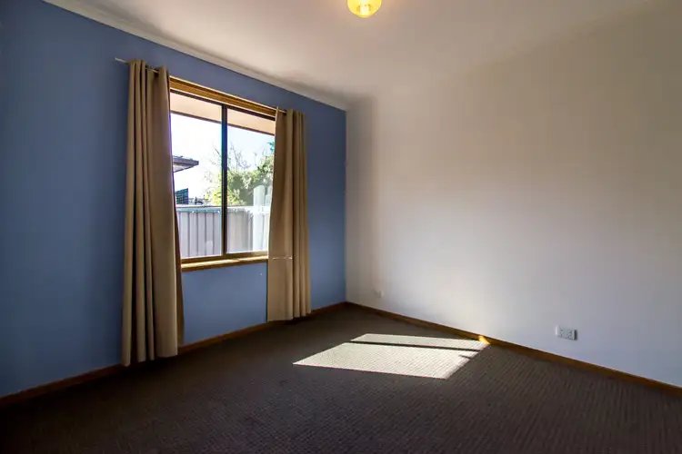 Sixth view of Homely house listing, 2/21 Desmond Street, Strathdale VIC 3550