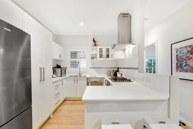 Second view of Homely house listing, 3/2 Wettenhall Road, Frankston VIC 3199
