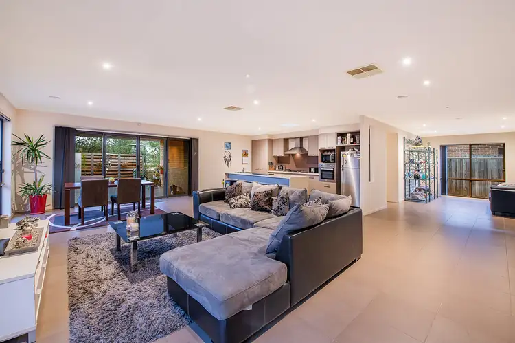 Third view of Homely house listing, 2 Florio Close, Berwick VIC 3806