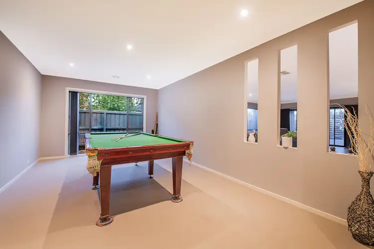 Fourth view of Homely house listing, 2 Florio Close, Berwick VIC 3806