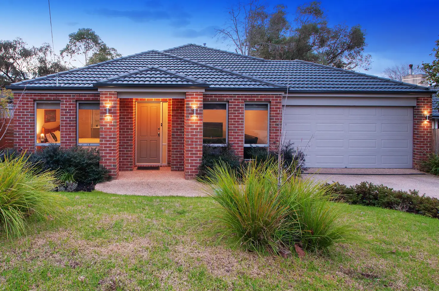 Main view of Homely house listing, 25 Taronga Crescent, Croydon VIC 3136