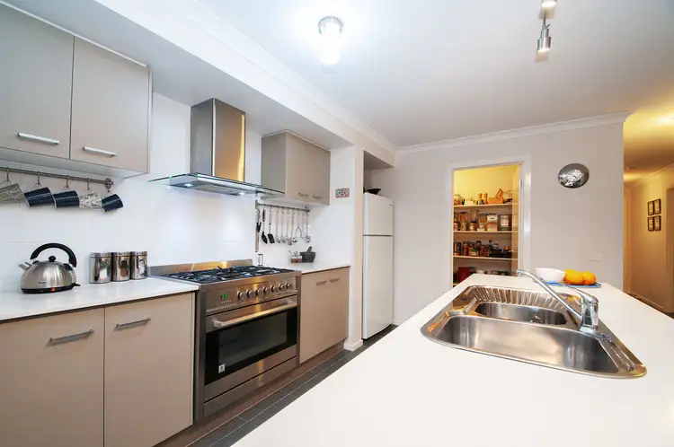 Second view of Homely house listing, 25 Taronga Crescent, Croydon VIC 3136
