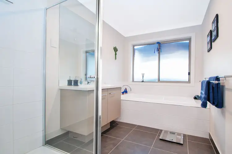 Fifth view of Homely house listing, 25 Taronga Crescent, Croydon VIC 3136