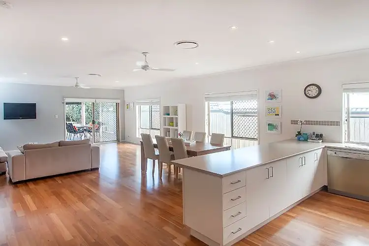 29 Stanbrough Road, Gumdale QLD 4154