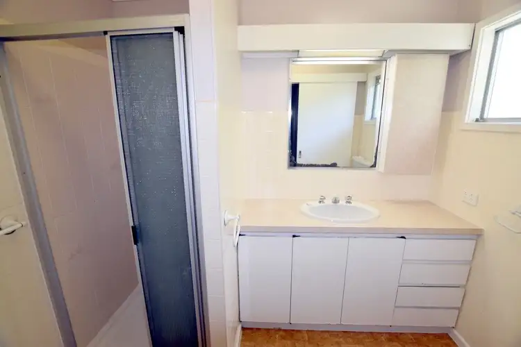 Sixth view of Homely house listing, 10 Tudman Street, West Gladstone QLD 4680