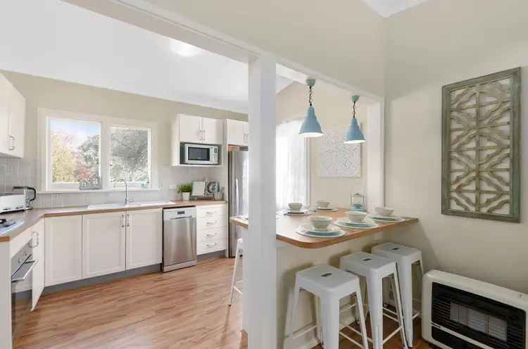 69 Sunset point Drive, Mittagong NSW 2575
