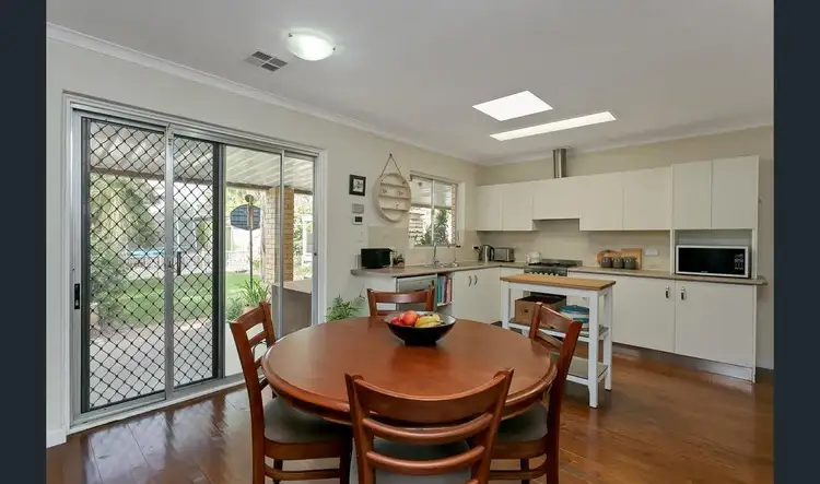 8 Brenda Avenue, Morphett Vale SA 5162