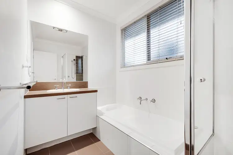 Fifth view of Homely townhouse listing, 7 Argyle Street, Frankston VIC 3199