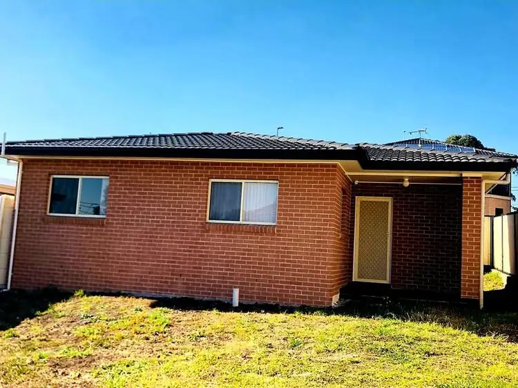 49A Hood Street
