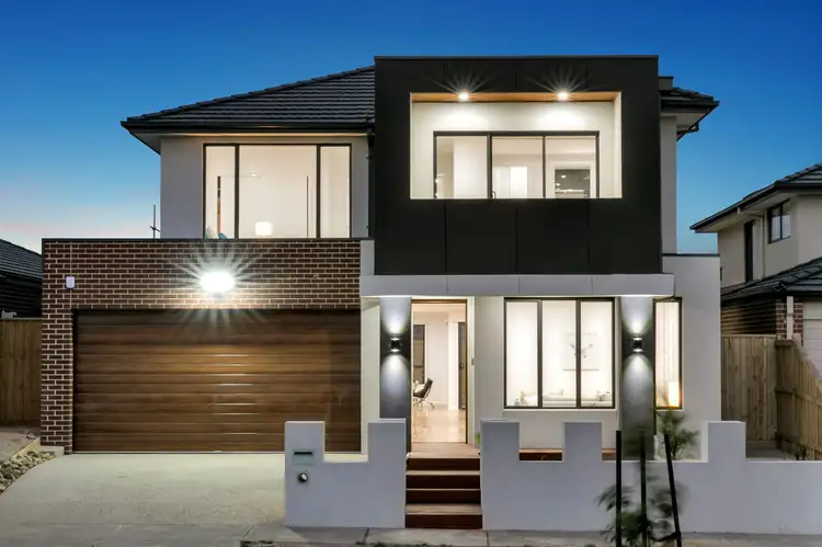 24 Aberfeldy Grove, Wollert VIC 3750