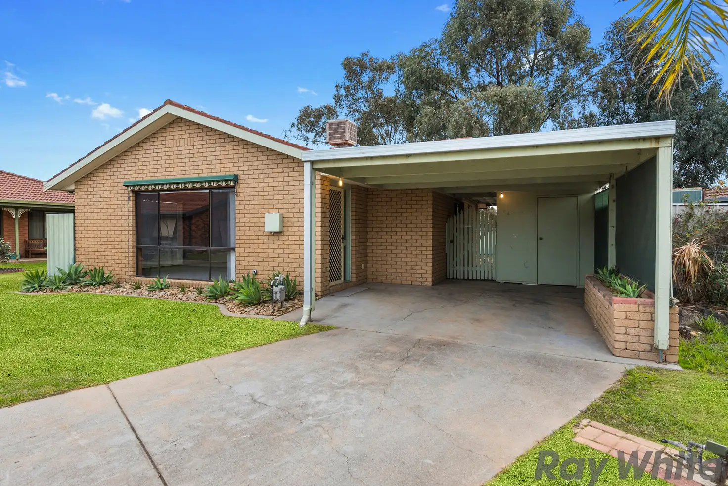 Main view of Homely house listing, 4 Paradise Court, Mulwala NSW 2647