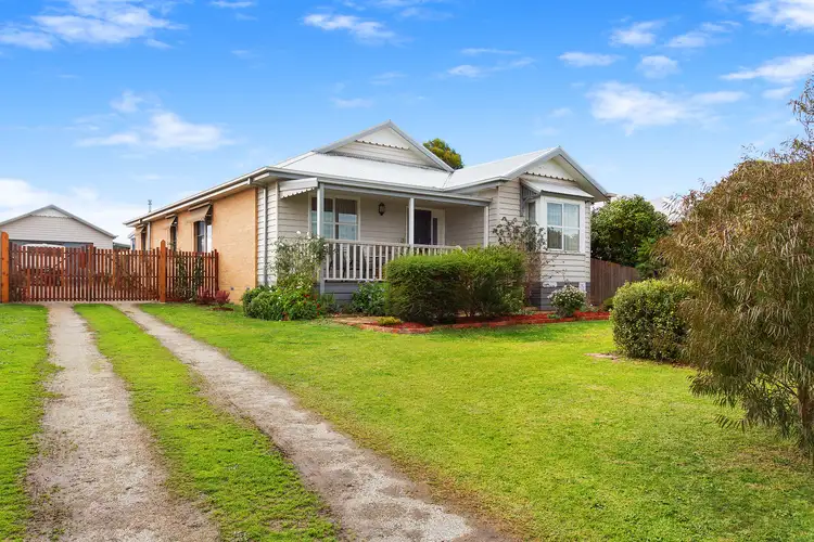 10 Archer Road, Garfield VIC 3814