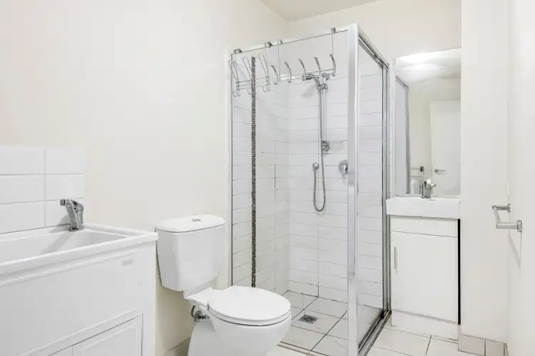 Fifth view of Homely apartment listing, 2/13 Logie Street, Oakleigh VIC 3166