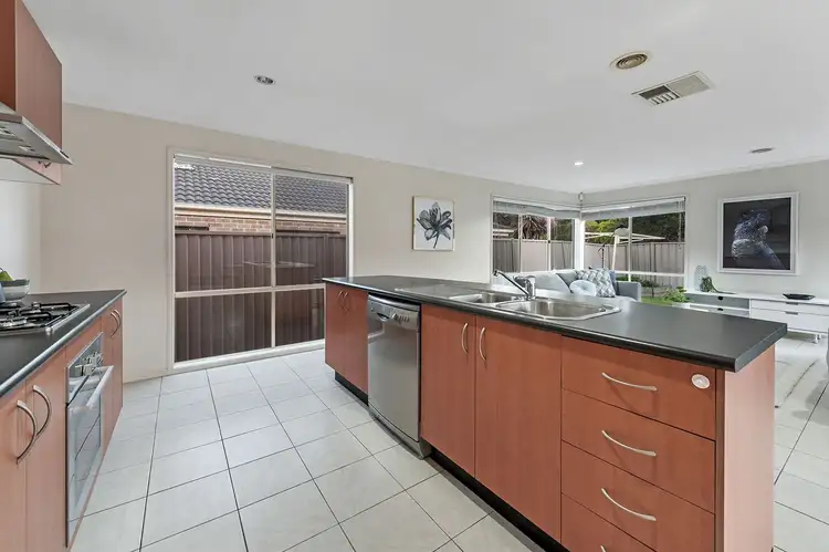 Sixth view of Homely house listing, 9 Creighton Way, Craigieburn VIC 3064