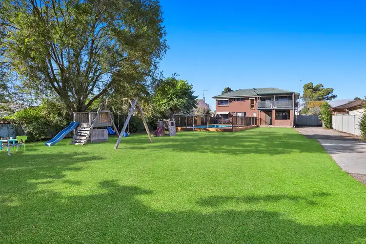 5 Plimsoll Street, Mcgraths Hill NSW 2756