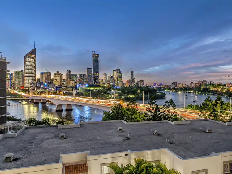 30/50 Lower River Terrace, South Brisbane QLD 4101