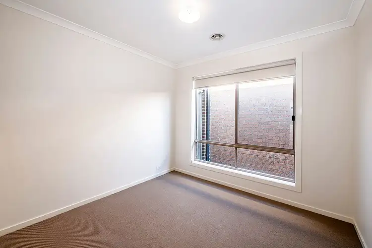 Fifth view of Homely house listing, 28 Parkhurst Drive, Cranbourne East VIC 3977