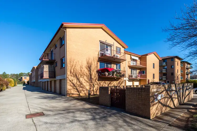 24/17 Mowatt Street, Queanbeyan NSW 2620