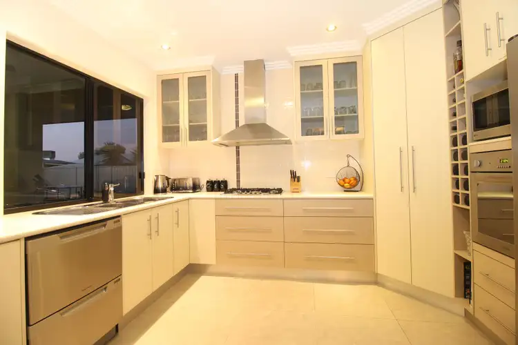 Sixth view of Homely house listing, 24 Carrington Place, Emerald QLD 4720