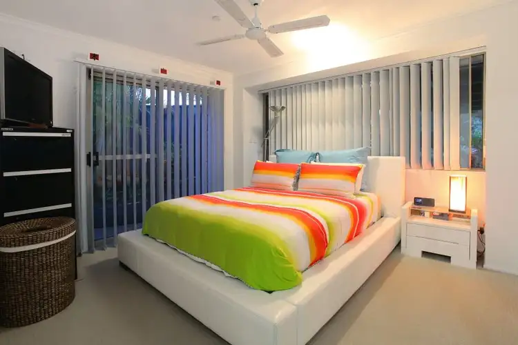 Seventh view of Homely house listing, 4 Widford Court, Carrara QLD 4211