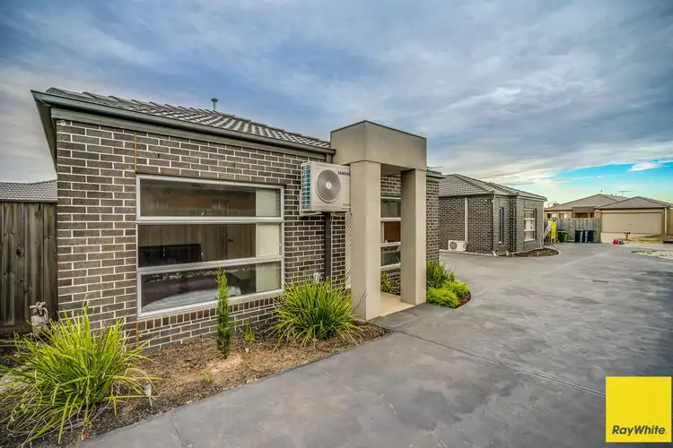 Main view of Homely house listing, 2/8 Craig Close, Truganina VIC 3029