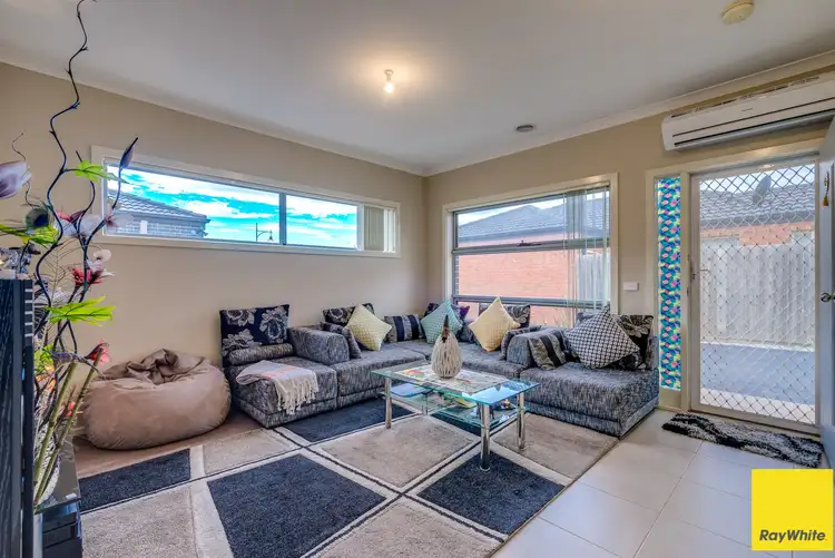 Fourth view of Homely house listing, 2/8 Craig Close, Truganina VIC 3029