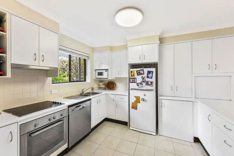 Third view of Homely apartment listing, 4/26 Crombie Street, Clayfield QLD 4011
