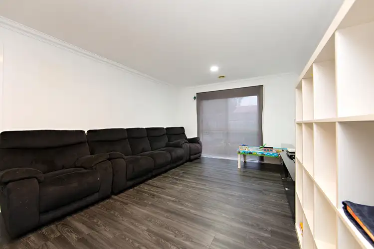Sixth view of Homely house listing, 8 Wingham Court, Frankston VIC 3199