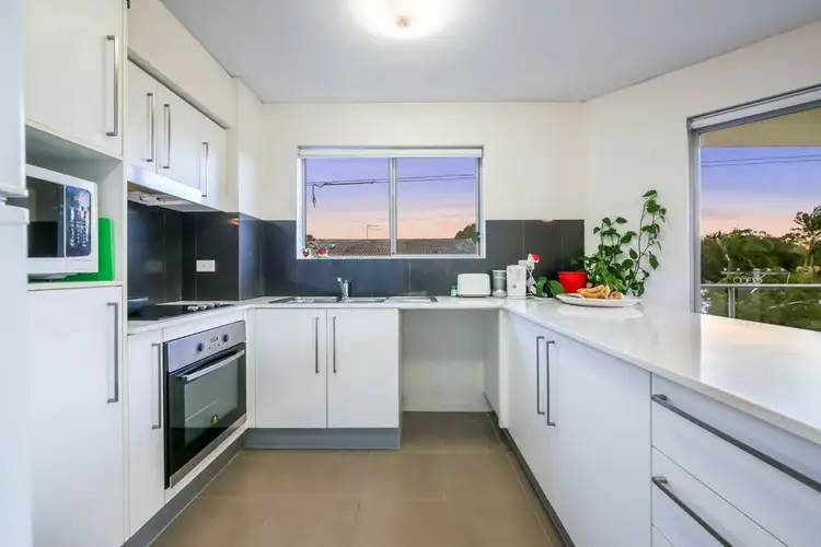 Sixth view of Homely unit listing, Unit 8, 21-23 Middle Street, Labrador QLD 4215