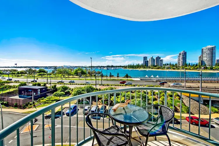514/2 Barney Street, Southport QLD 4215