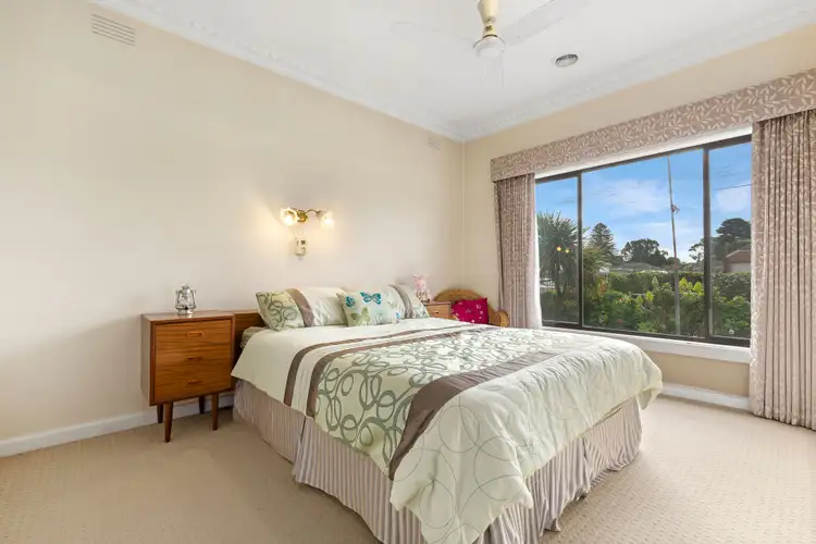 Fifth view of Homely unit listing, 1/18 Manoon Road, Clayton South VIC 3169