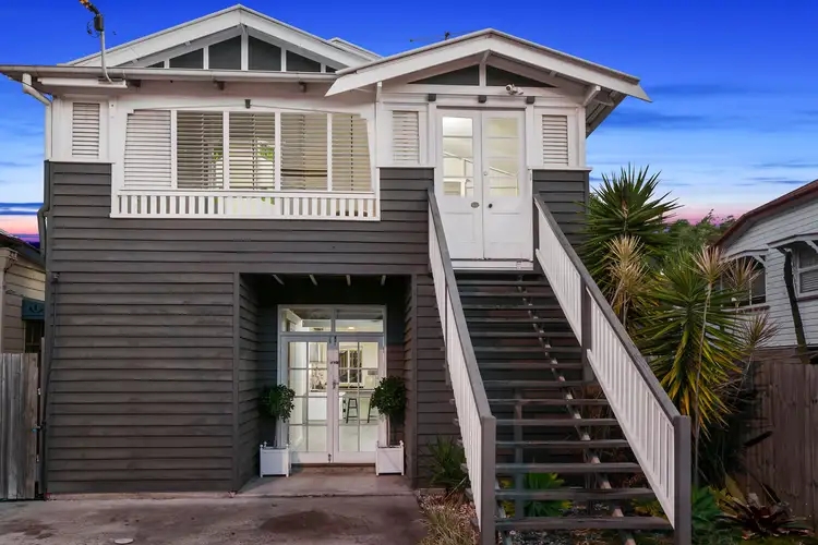 111 Juliette Street, Greenslopes QLD 4120