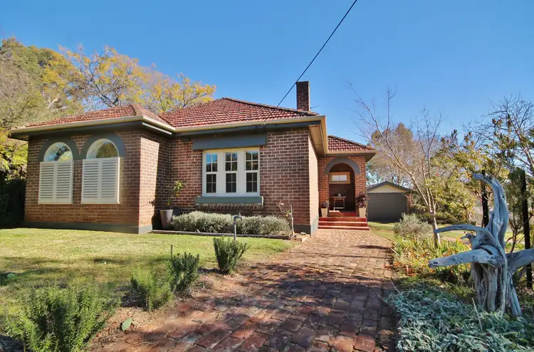 1 Lynch Street, Young NSW 2594