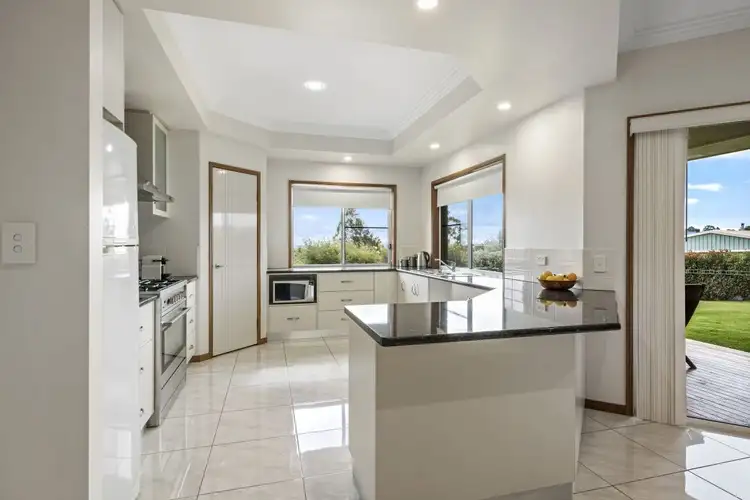 Seventh view of Homely house listing, 3 Mountview Court, Highfields QLD 4352