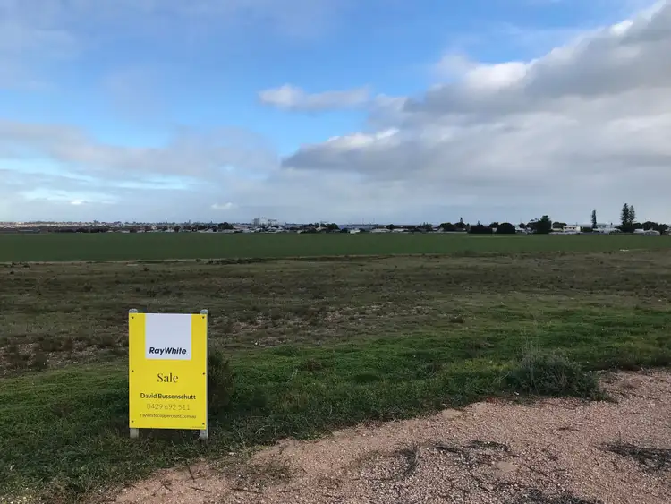 109 (Lot 25) Woodforde Drive, North Beach SA 5556