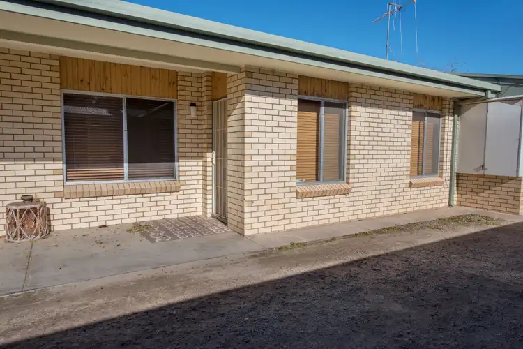 Third view of Homely unit listing, 2/3 Naretha Street, Swan Hill VIC 3585
