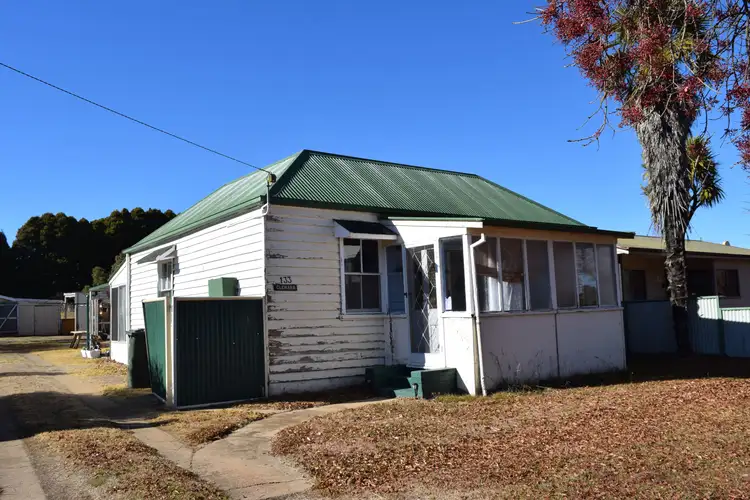 133 Malpas Street, Guyra NSW 2365