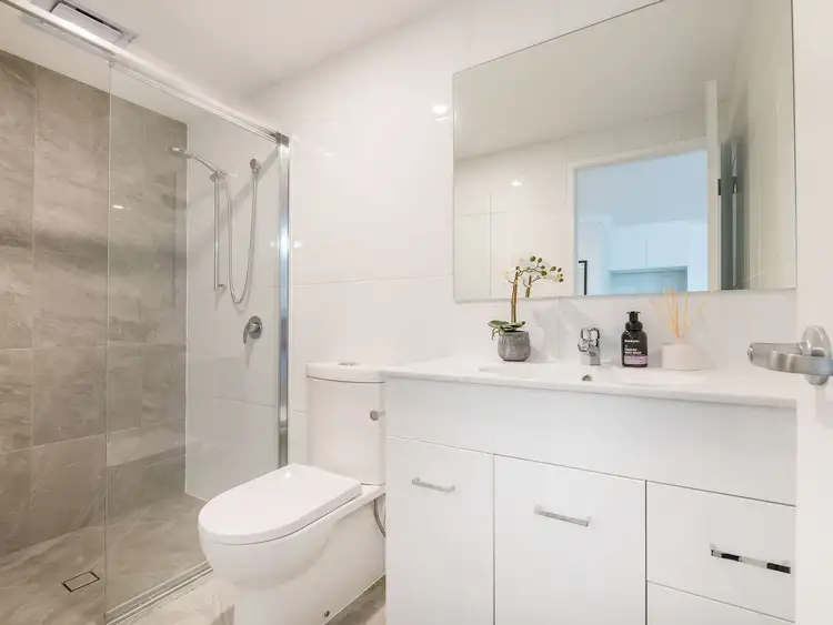 Fifth view of Homely apartment listing, 5/52 Embie Street, Holland Park West QLD 4121