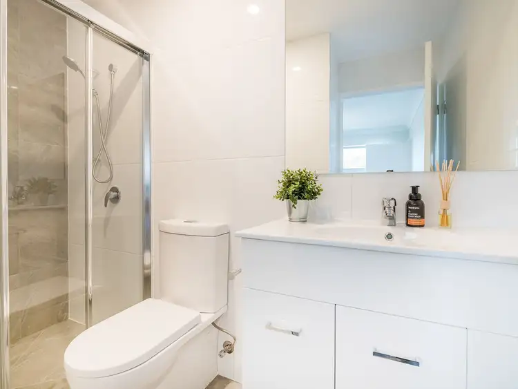Seventh view of Homely apartment listing, 5/52 Embie Street, Holland Park West QLD 4121