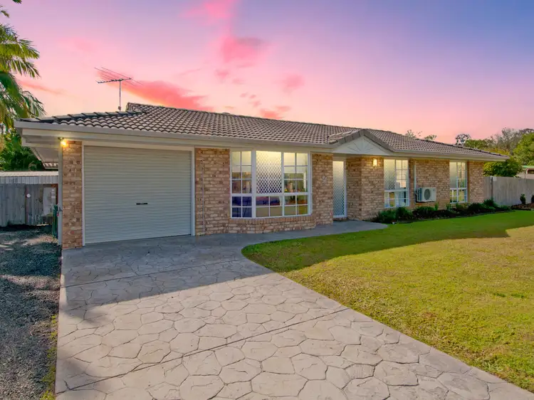 11 Foxdale Court