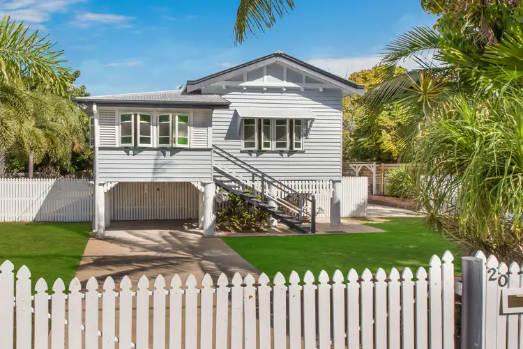 20 Hughes Street, Hermit Park QLD 4812
