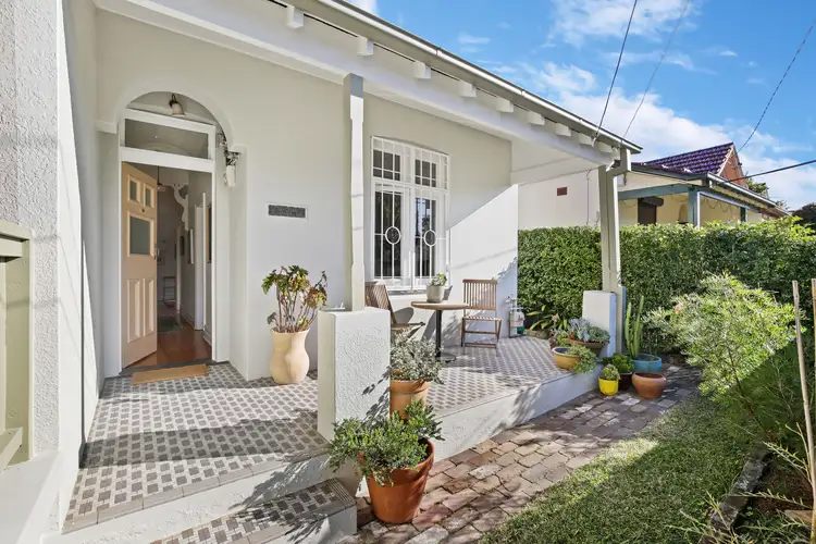 4 Calvert Street, Marrickville NSW 2204