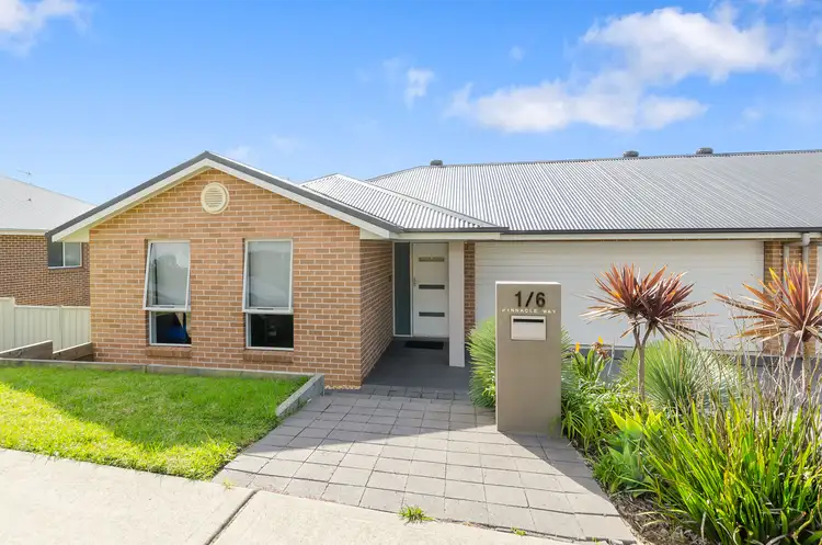 1/6 Pinnacle Way, Koonawarra NSW 2530
